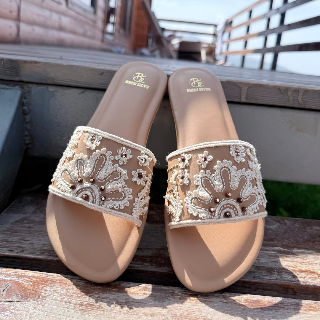 Miss Lacy Beige Flats