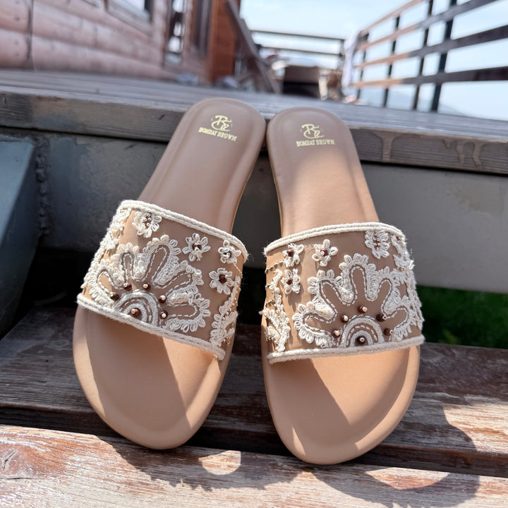 Miss Lacy Beige Flats