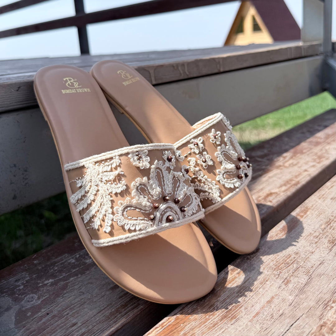 Miss Lacy Beige Flats