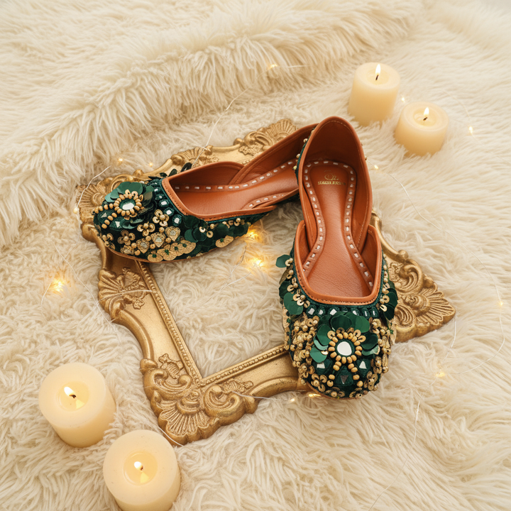 MEHNDI MAYHEM (JUTTI)