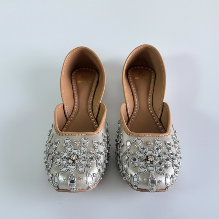 SHEESH MAHAL (JUTTI)