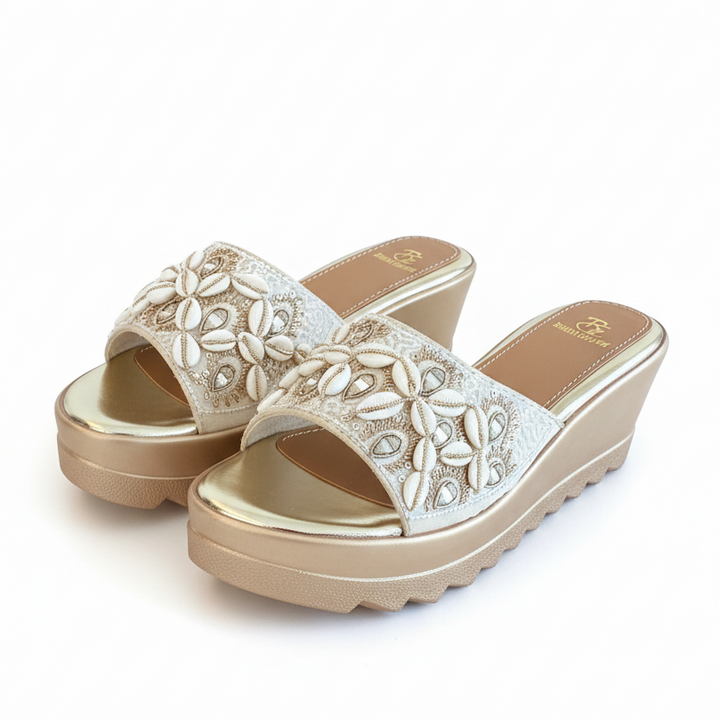 SheShells (Wedges)