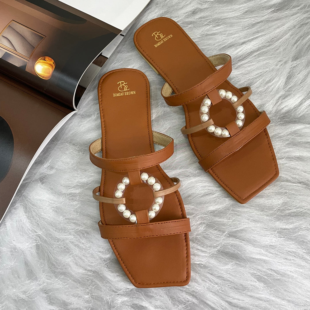 Luna Pearly Tan sliders